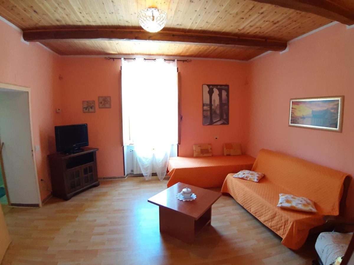 Apartamento Casa La Fonte Massa Marittima Exterior foto